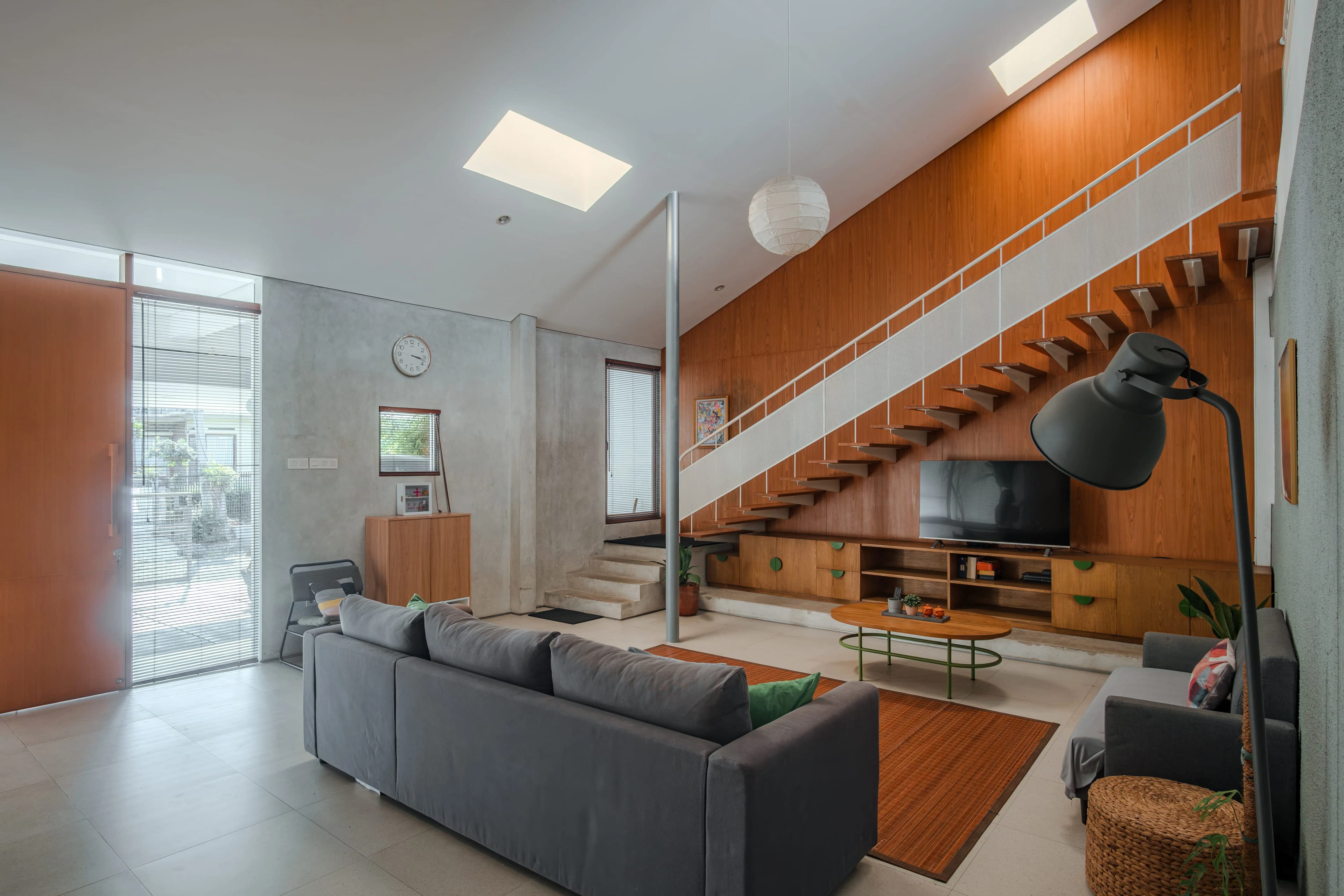 ARUNAMI HOUSE mobile 2