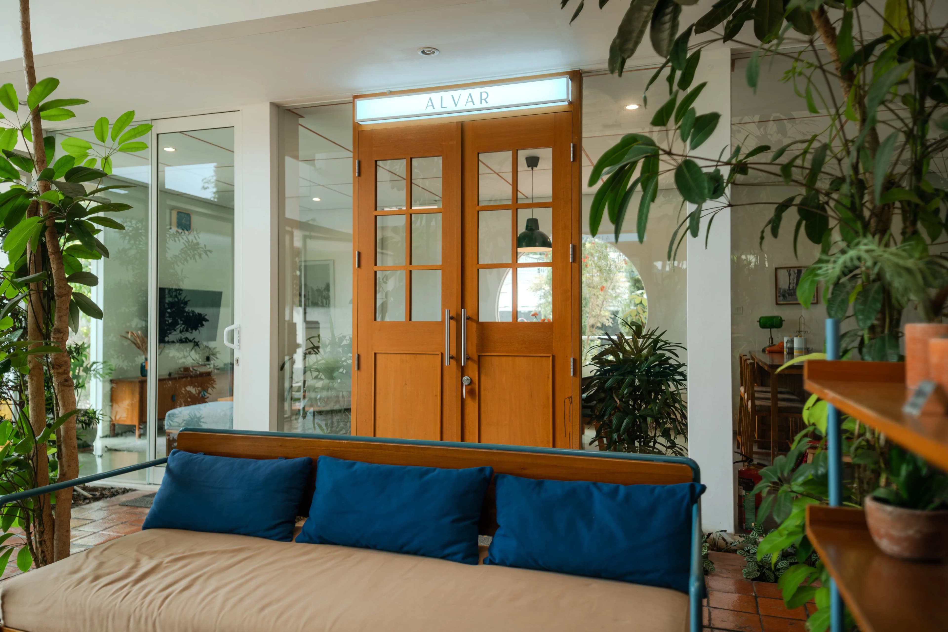ALVAR SUITE