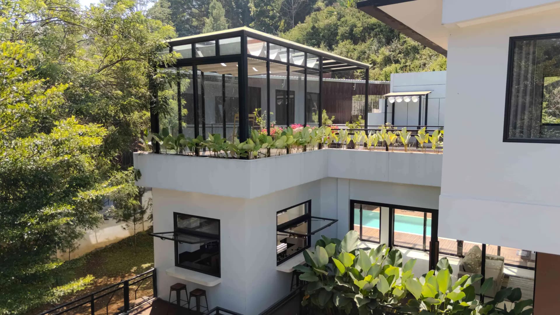 SANDARI PRIVATE STAY
